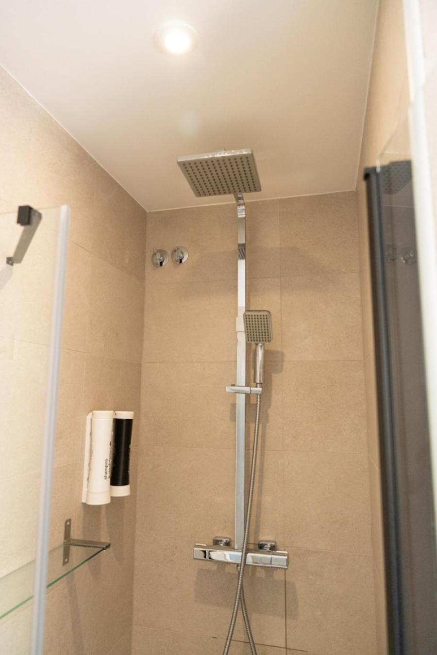Rambla De Mar Apartments Барселона Номер фото